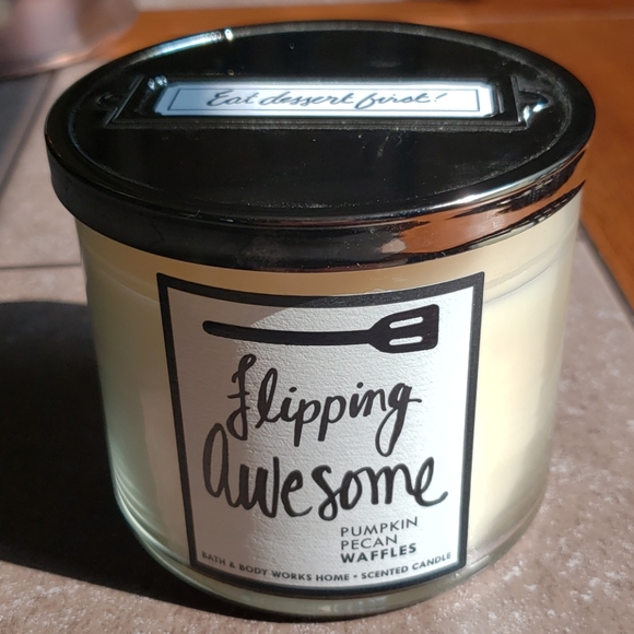 Bath & Body Works Other - Bath & Body Works flipping awesome scented  candle